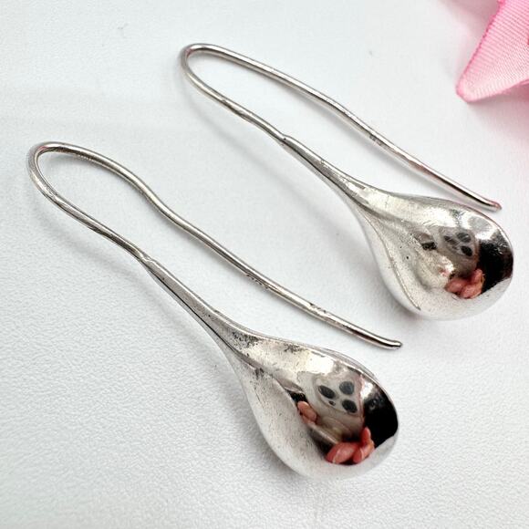 Silver Puffy Teardrop Drip Drop Dangle Earrings Tested Sleek Modernist Modern - Picture 1 of 12